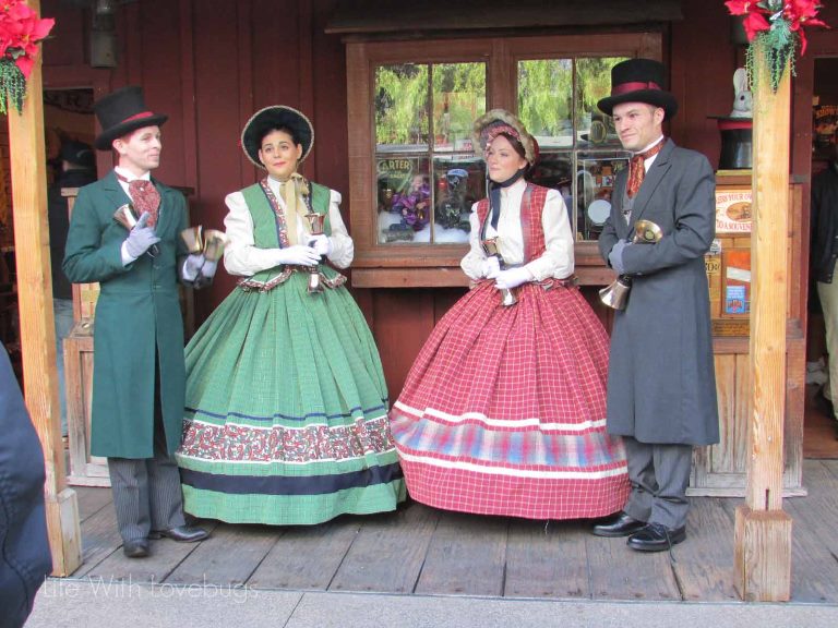 Knotts Berry Farm - Christmas