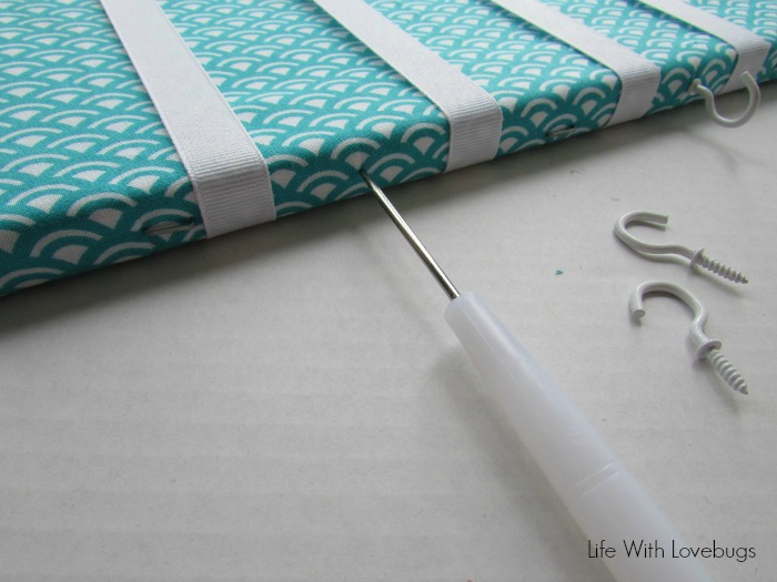 How to make a  Hair Bow Holder  with Accessory Hooks