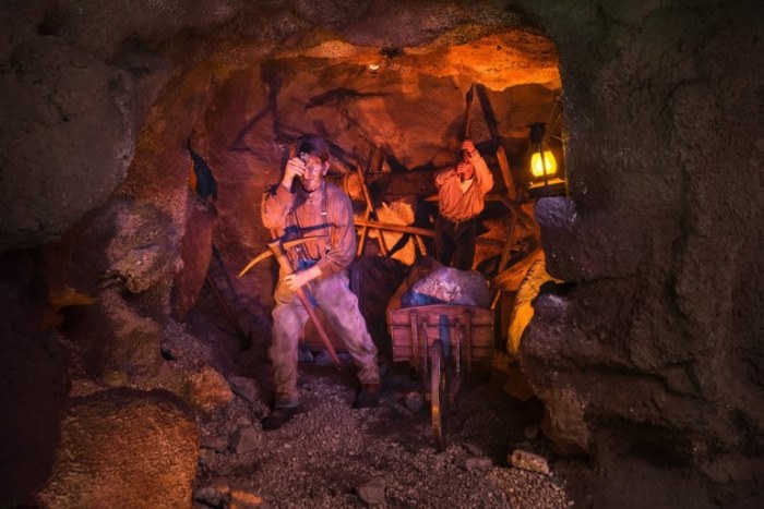 Knott's Calico Mine Ride 