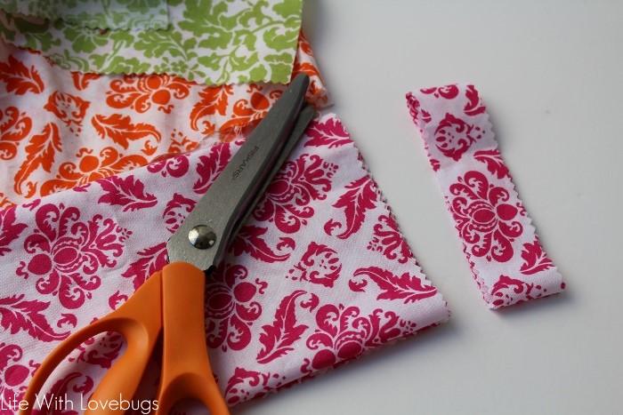How to Make a Fabric Tie Banner