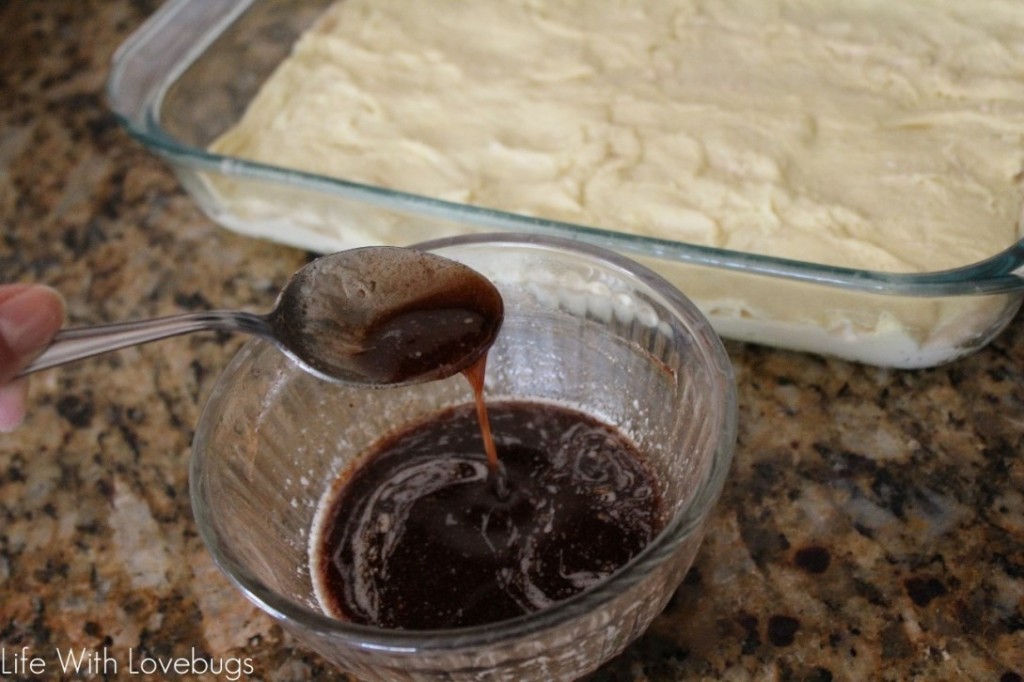 Cinnamon & Sugar Cream Cheese Squares 