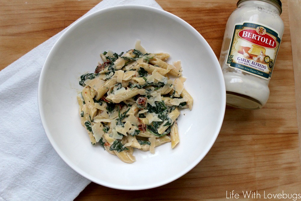 Creamy Spinach and Sundried Tomato Penne