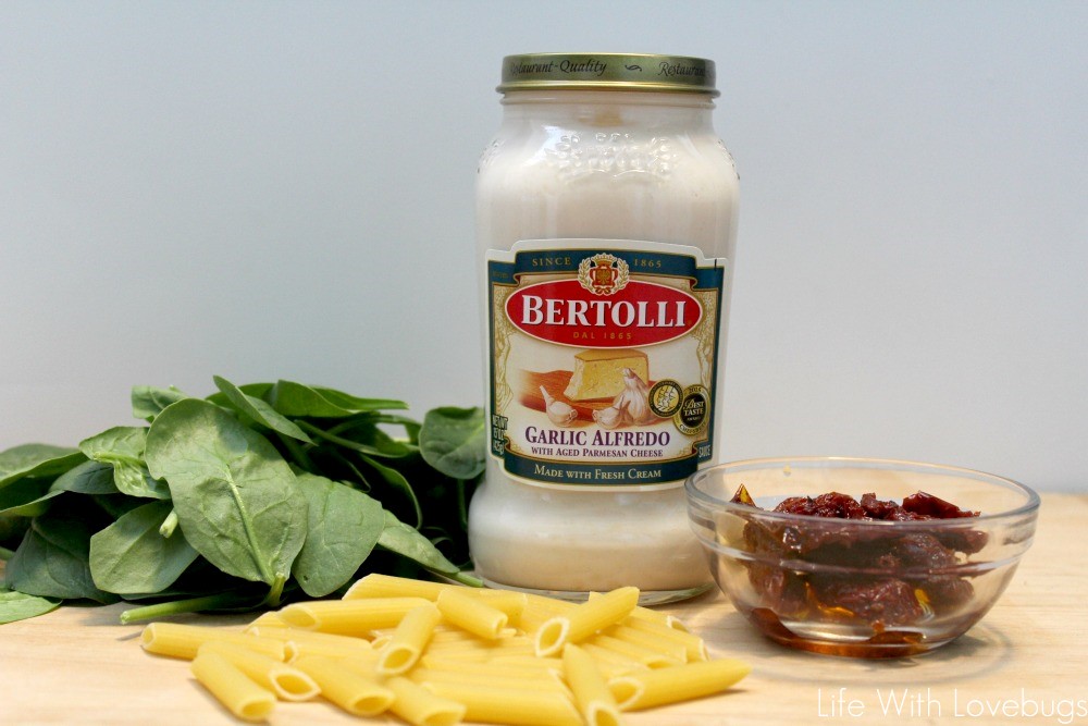 Creamy Spinach and Sundried Tomato Penne