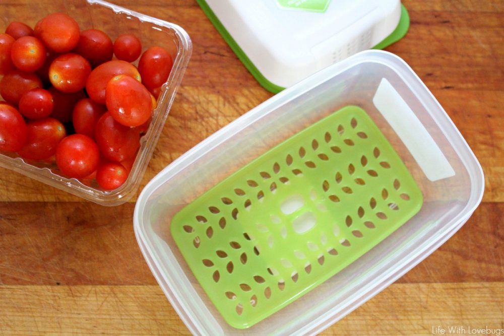 Keep produce fresh with Rubbermaid FreshWorks and save money