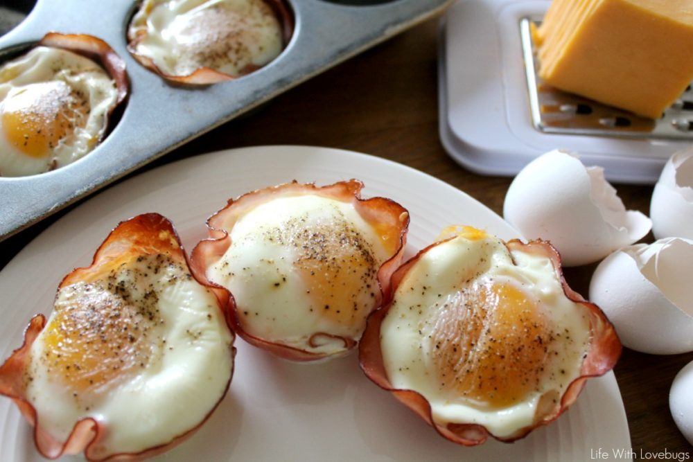 Ham and Cheese Eggs Cups - LowCarb KETO Breakfast Recipe