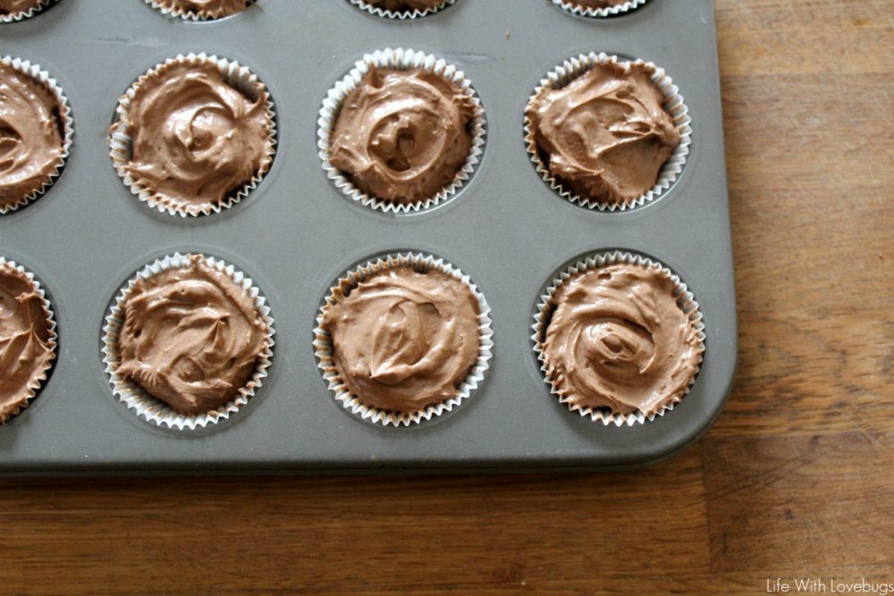 Mini Chocolate Espresso Bites with Hazelnut Whipped Cream | KETO LowCarb