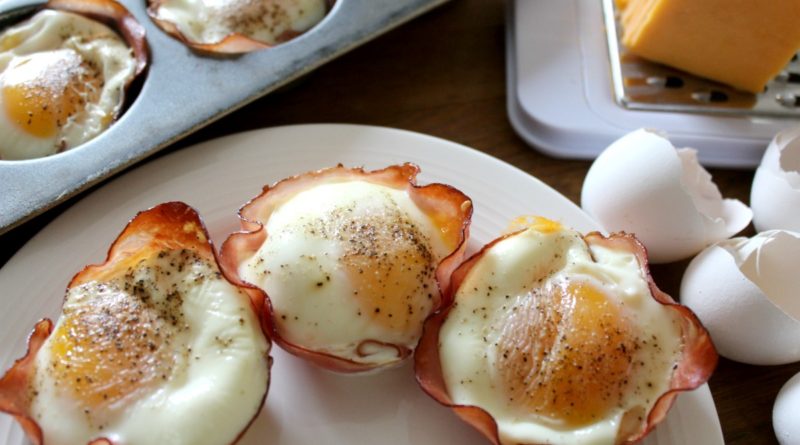 Ham and Cheese Eggs Cups - LowCarb KETO Breakfast Recipe