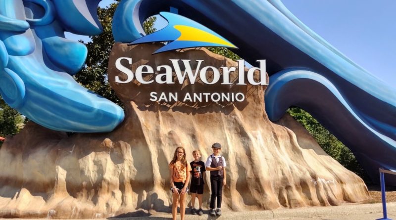 SeaWorld San Antonio Halloween Spooktacular 2019