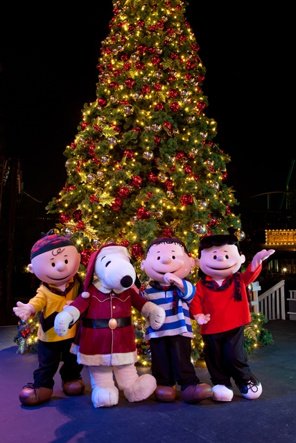 Celebrate the Holidays at Knott's Merry Farm!