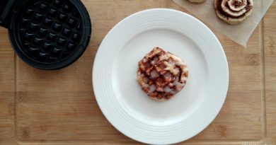 Easy Breakfast Recipe: Cinnamon Roll Waffles